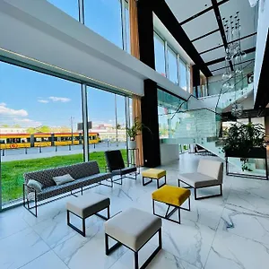 Arche Krakowska Отель
