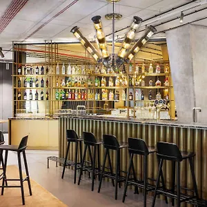 Vienna House By Wyndham Mokotow Отель